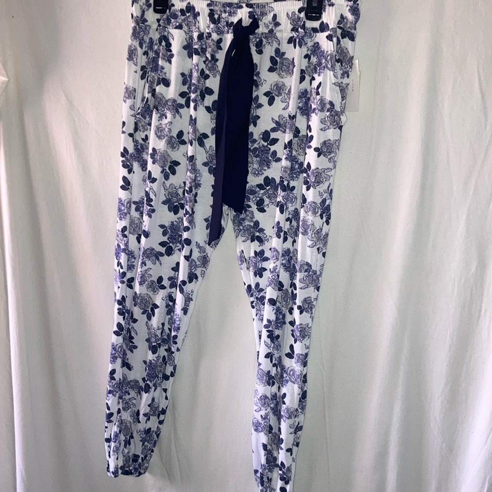 NWT PINK K PANTS